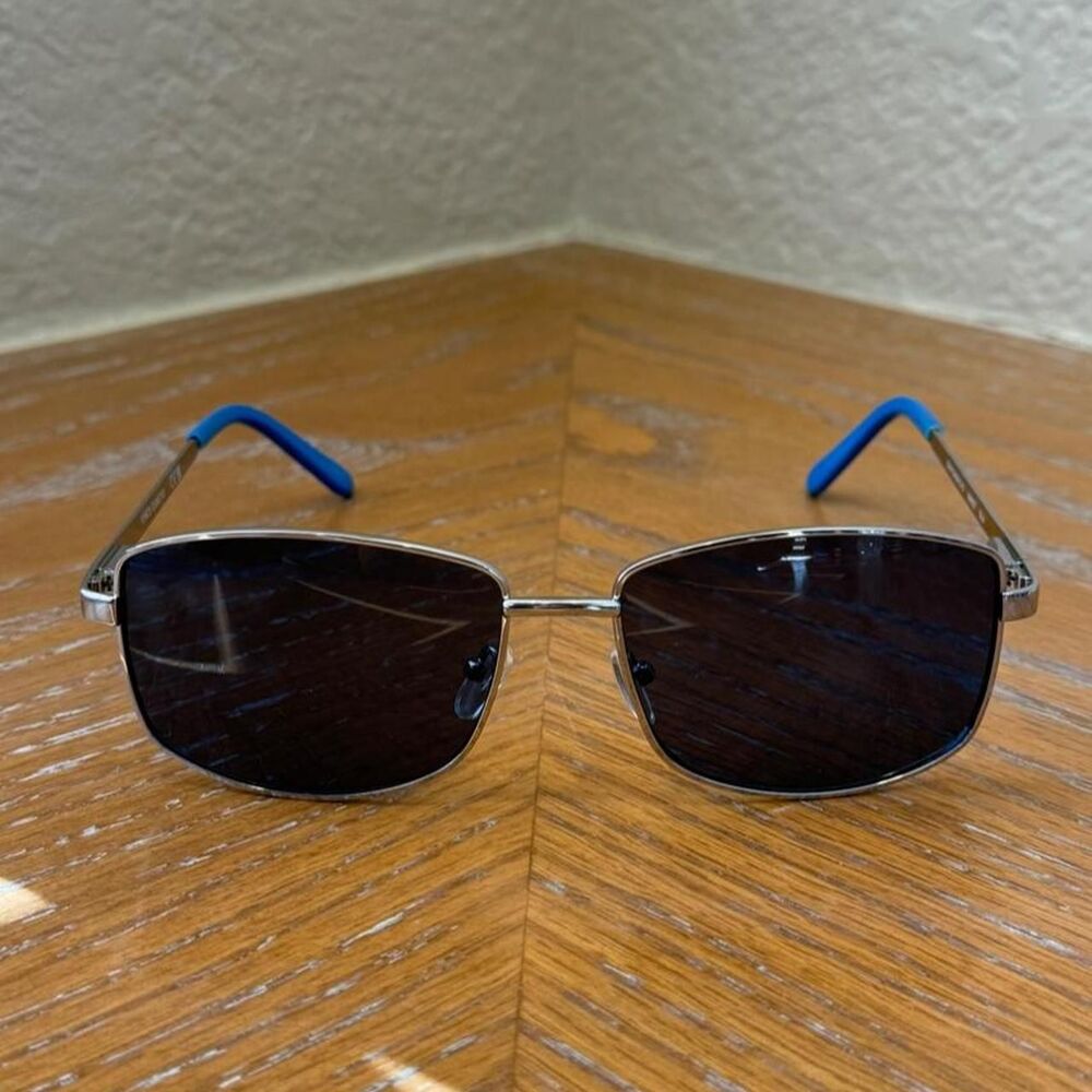 Vince Camuto Silver and Blue Rectangular Sunglasses with Dark Lenses